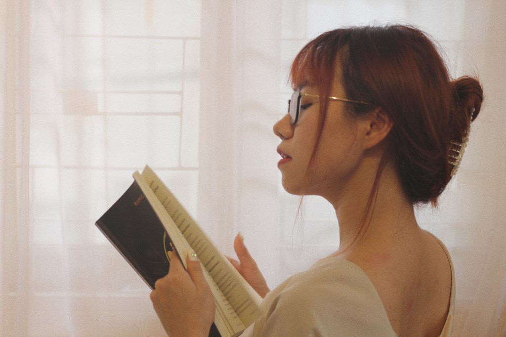 Day 16: Xứ sở màu hồng của ngôn từ lấp&nbsp;lánh